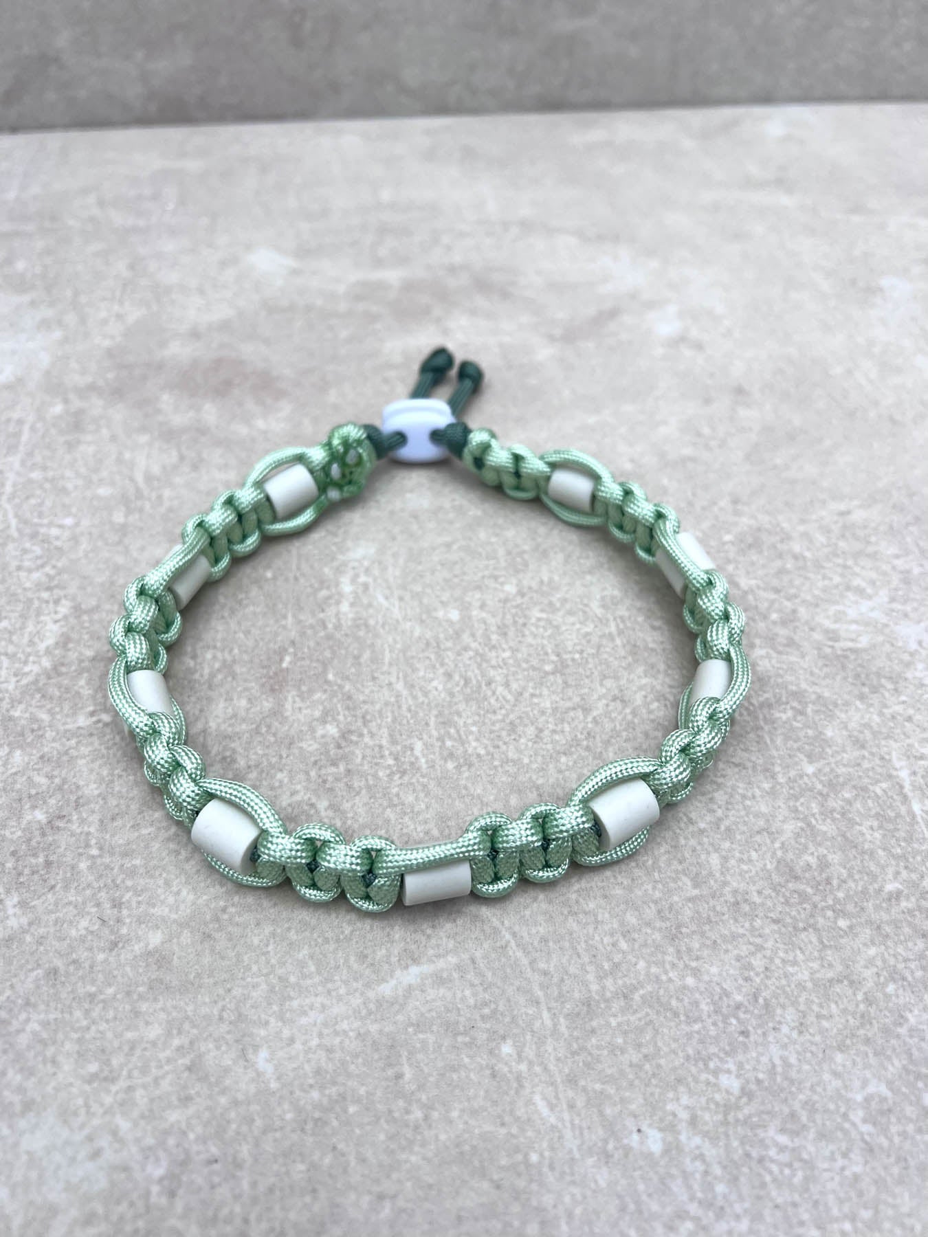 EM-Keramik Halsband MINT (mittlere Hunde)