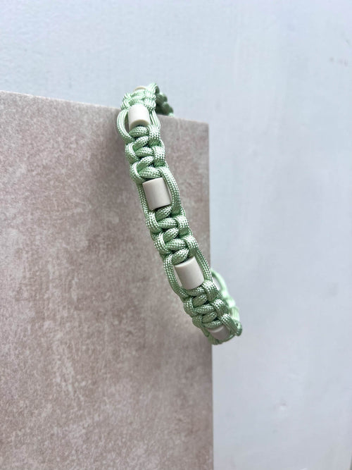 EM-Keramik Halsband MINT (mittlere Hunde)