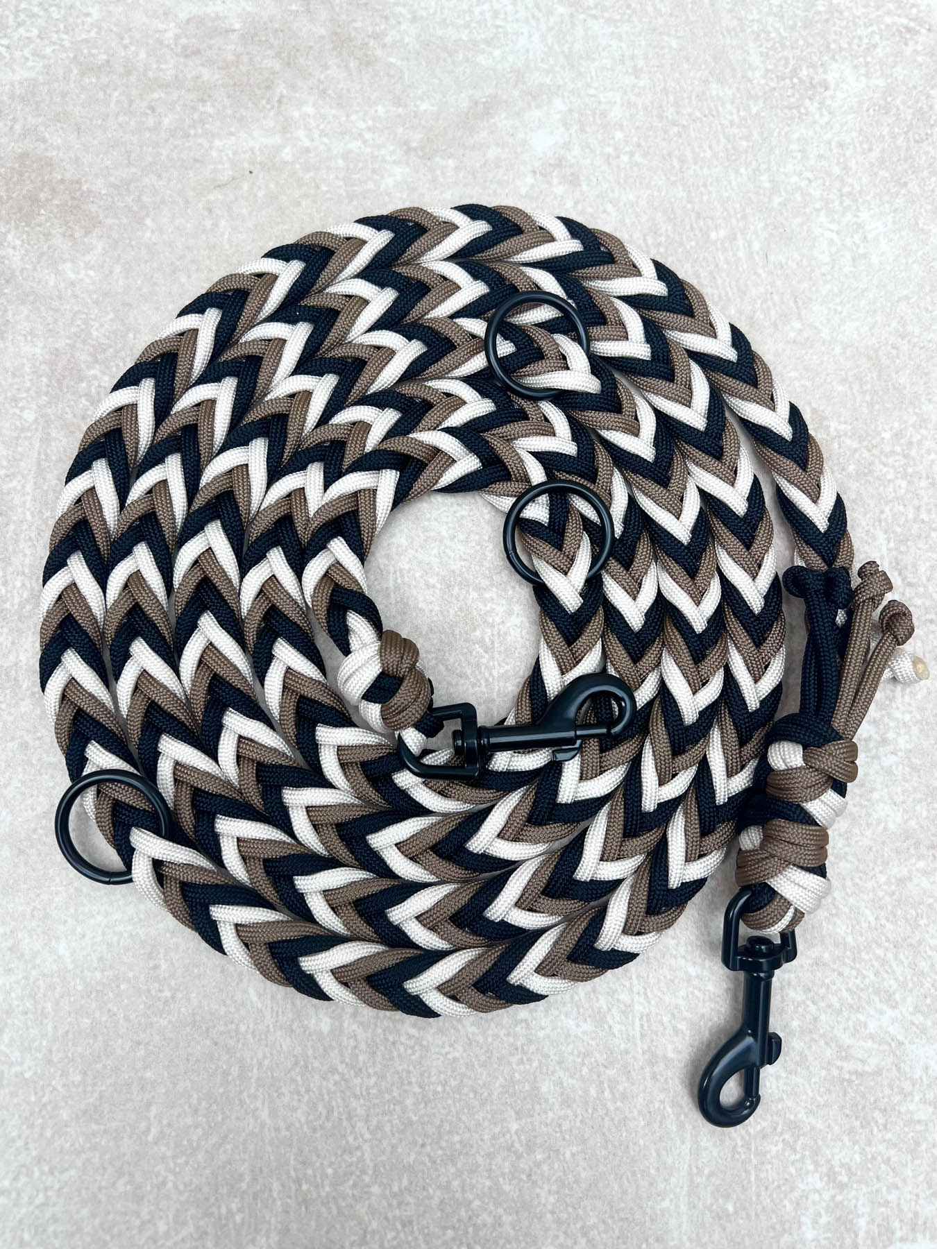 Handgefertigte Hundeleine Paracord