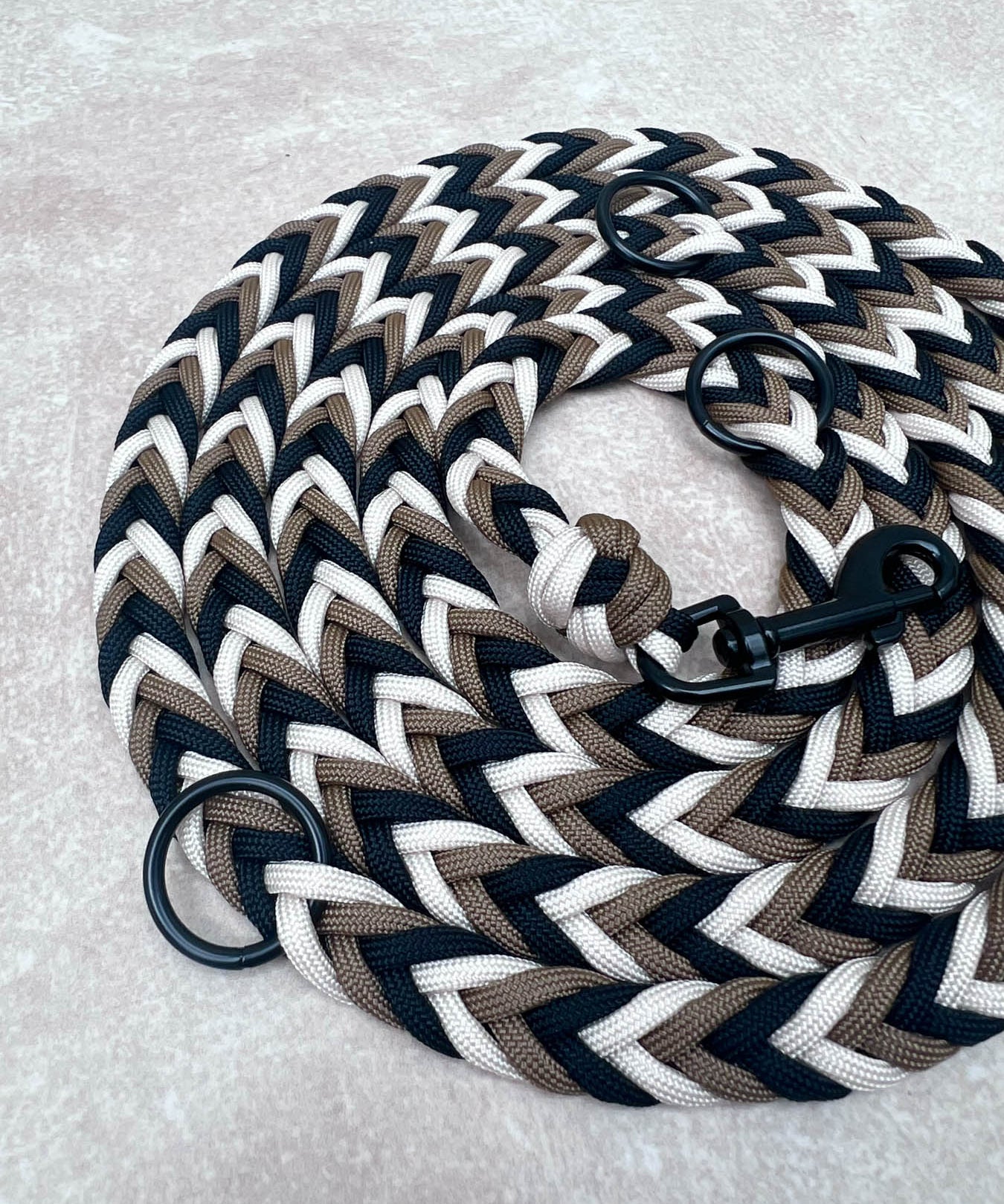 Paracord Hundeleine Personalisierbar