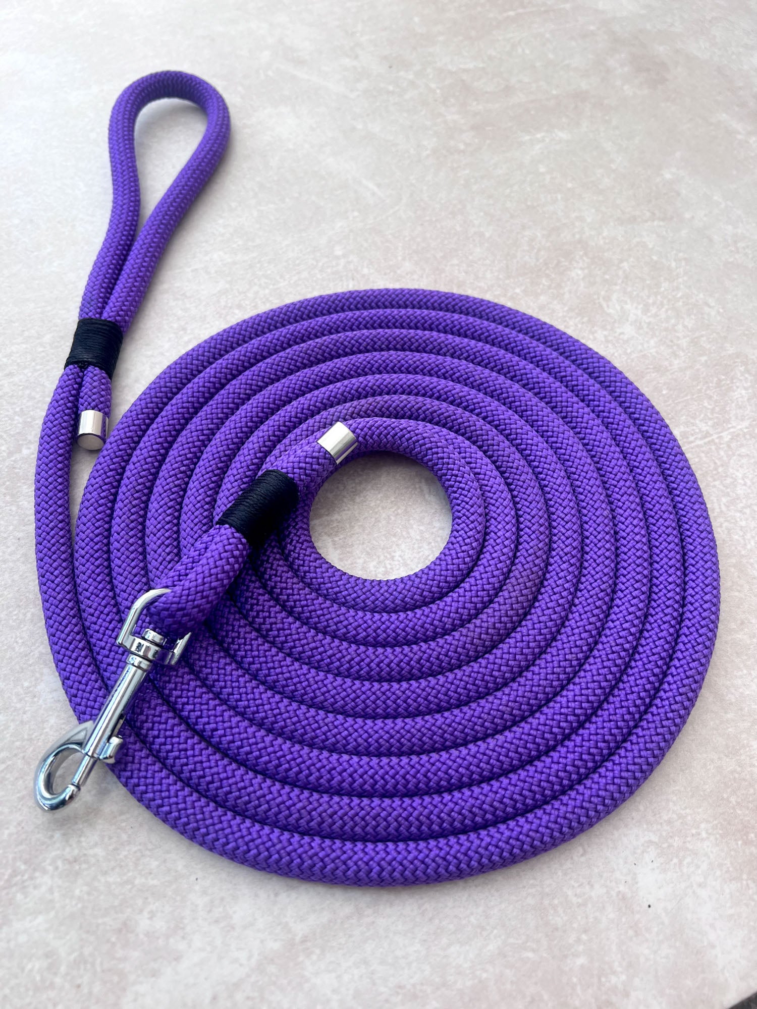 Seilleine VIOLETT 3.7m (mittlere & grosse Hunde)